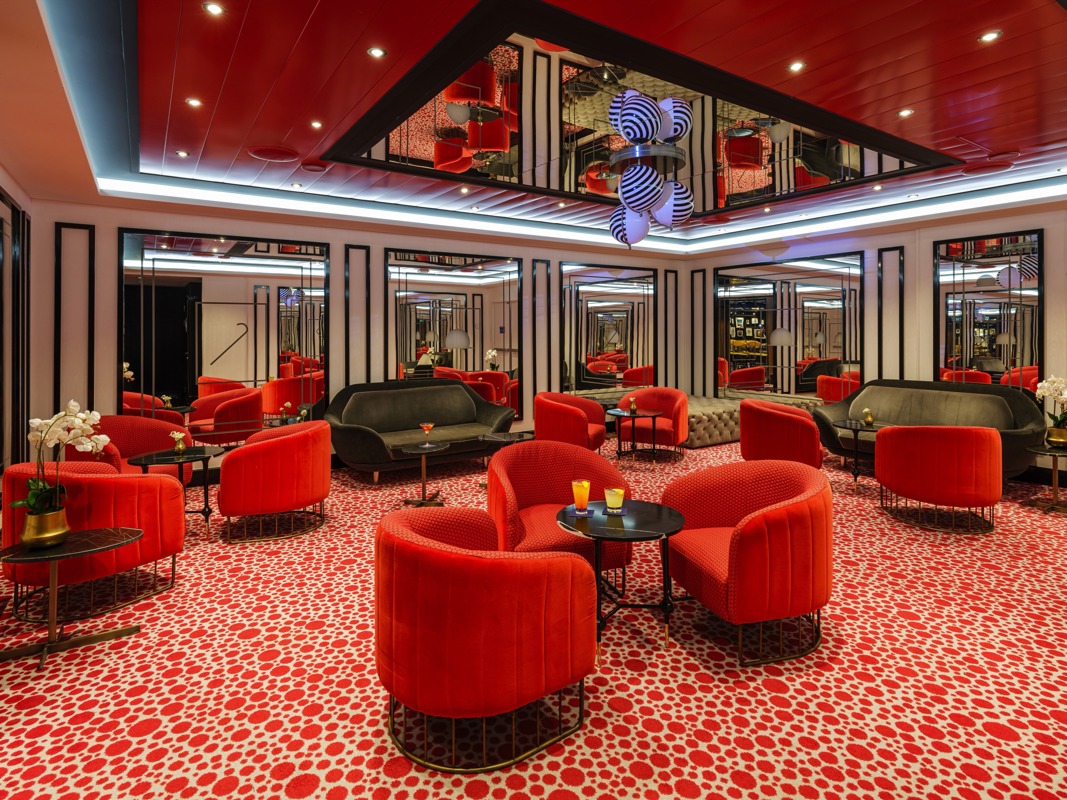 NCL Norwegian Encore Social Comedy & Night Club 1 ©Norwegian Cruise Line.jpg
