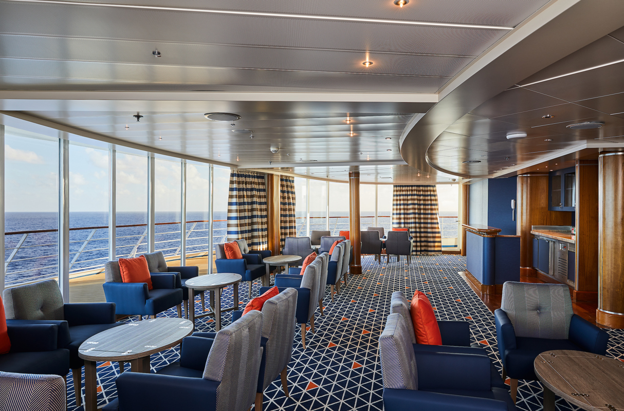 Silversea - Silver Shadow - Observation Lounge.jpg
