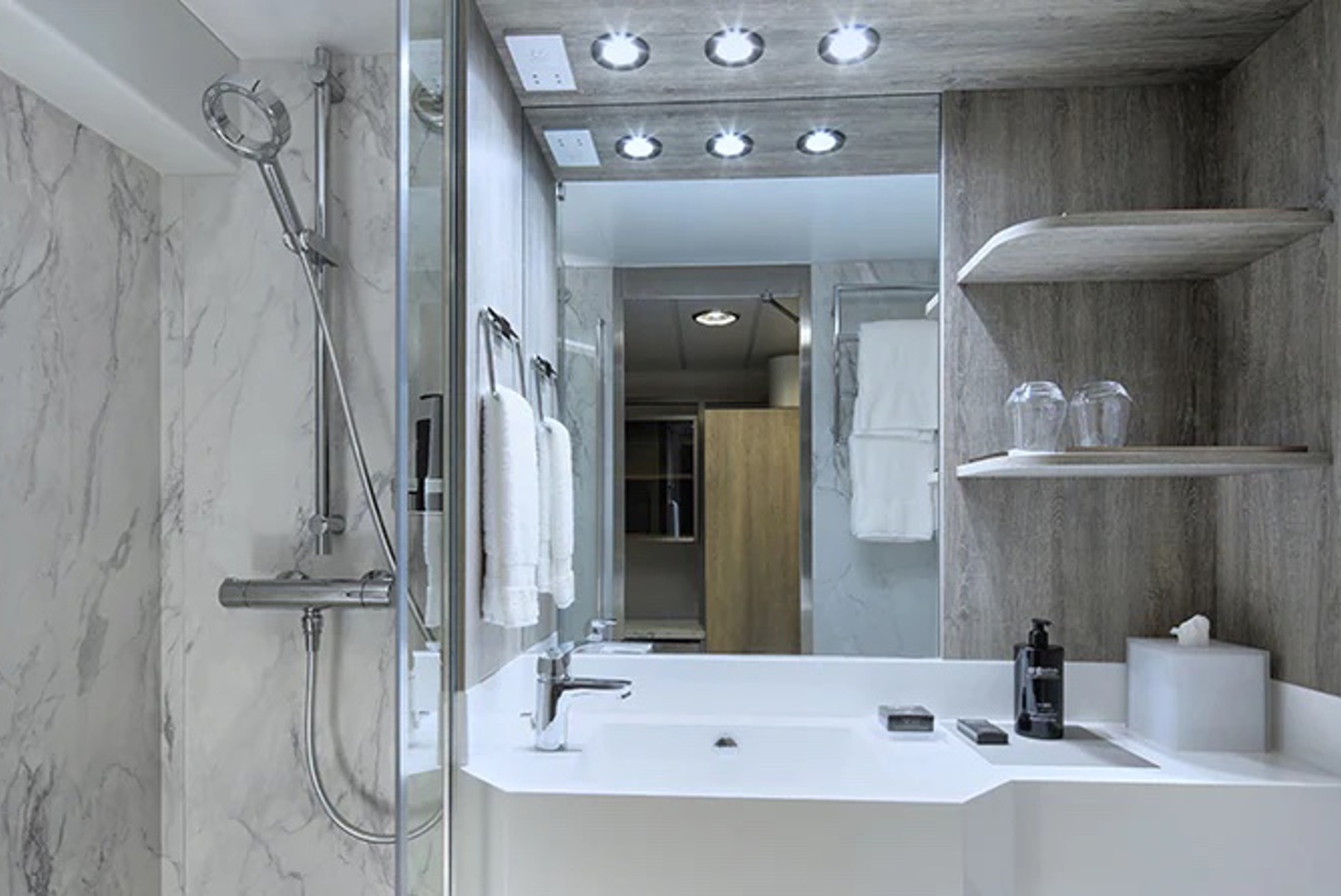 Prime Aquaclass® Stateroom