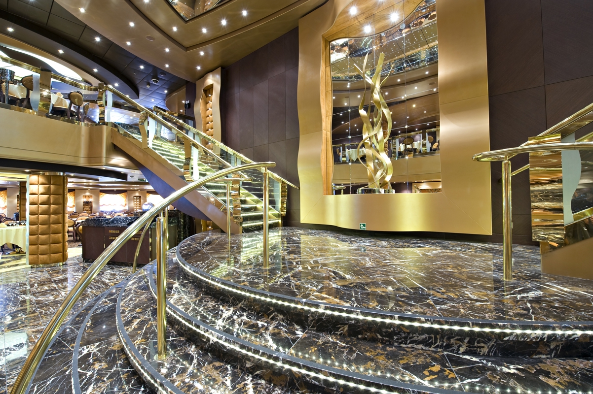 MSC Cruises MSC Splendida La Reggia 1.jpg