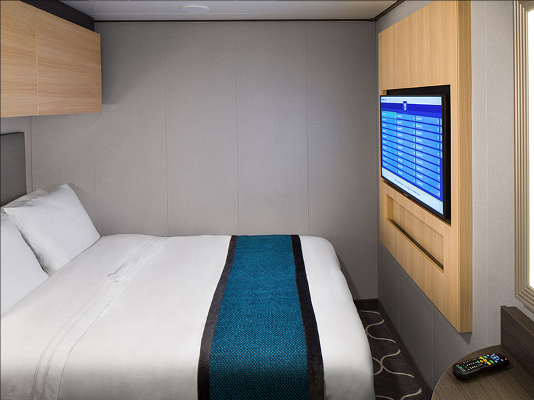 RCI Harmony of the Seas Studio Interior.png