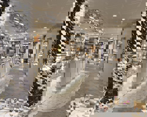 Oceania Cruises Boutiques 1.jpg