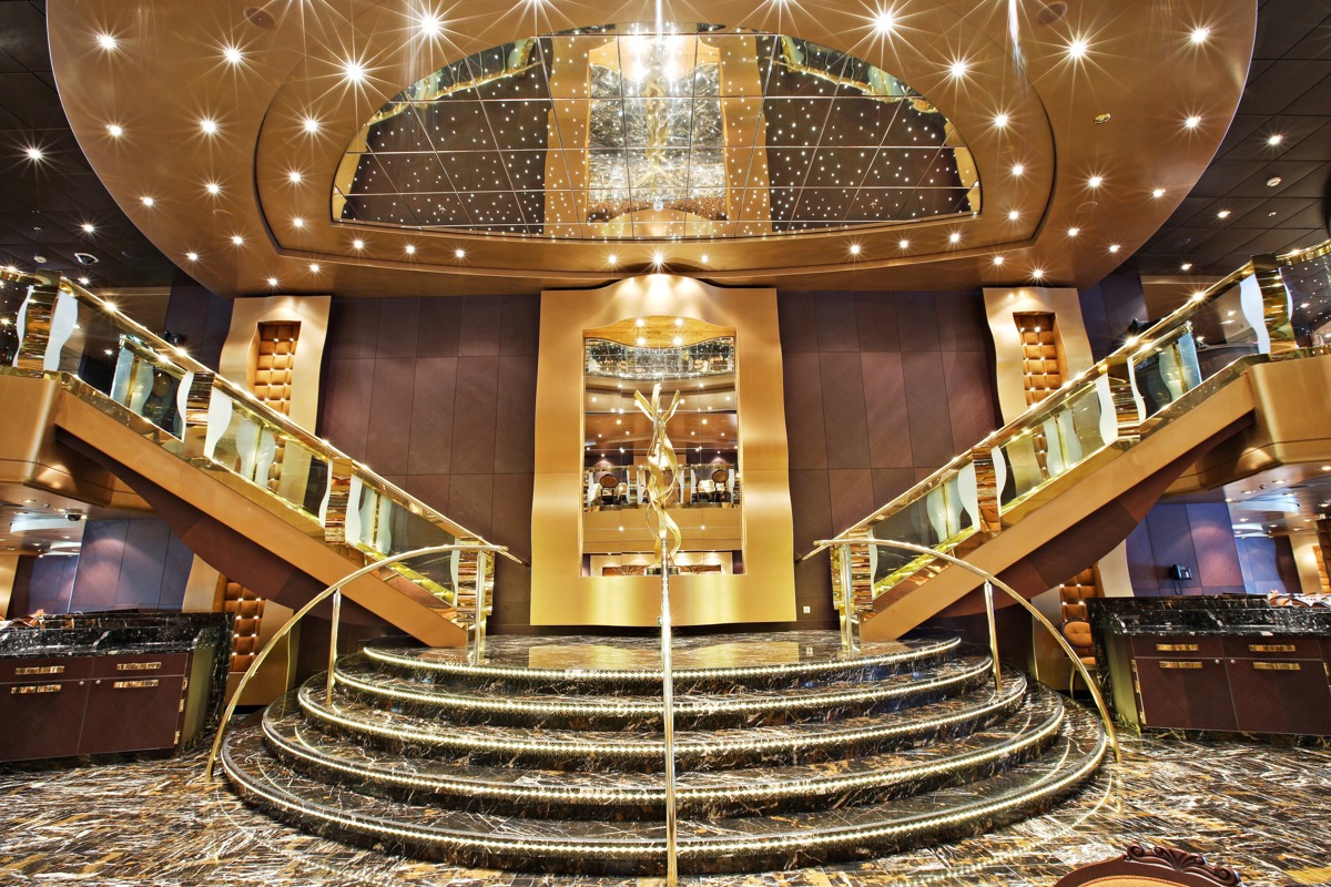 MSC Cruises MSC Splendida La Reggia 6.jpg
