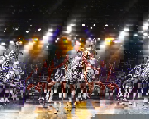 Princess Cruises Royal Class Interior show 5.jpg