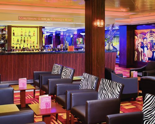NCL Norwegian Pearl Maltings Beer & Whiskey Bar.jpeg