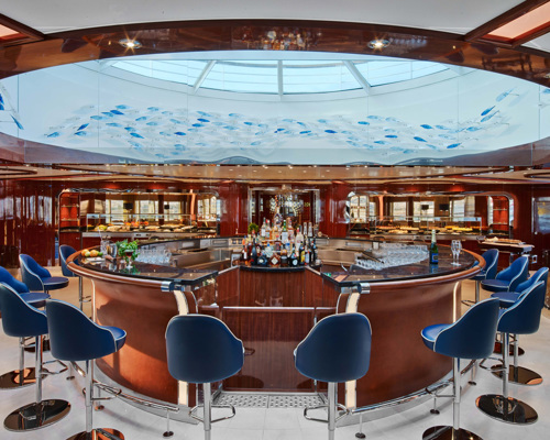 Seabourn Ovation Interior Observation Bar 1.jpg