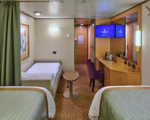 HAL Noordam Partial View Sea 2.jpg