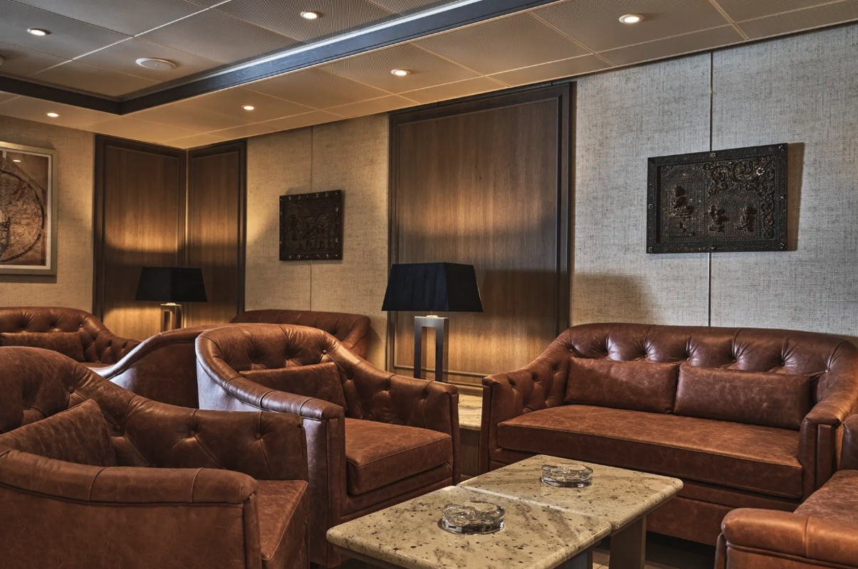 Silversea SILVER DAWN Connoisseur's Corner 0.png