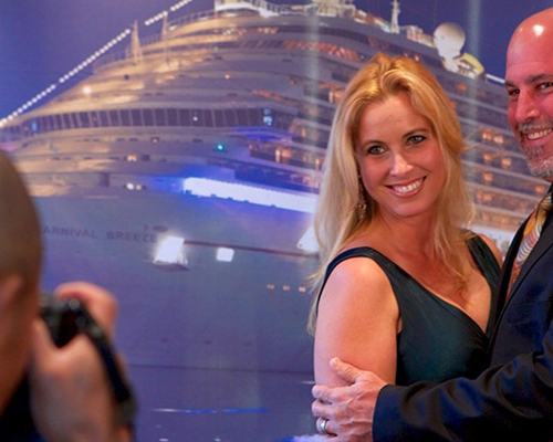 Carnival Cruise Line Pixels.png