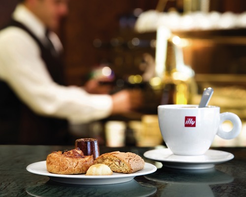 Oceania Cruises The Grand Bar 7.jpg