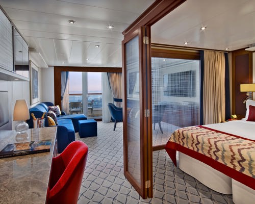 Seabourn Ovation Accommodation Penthouse Suite 2.jpg