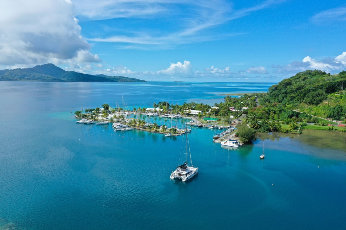 Shutterstock 2352057495 Raiatea French Polynesia