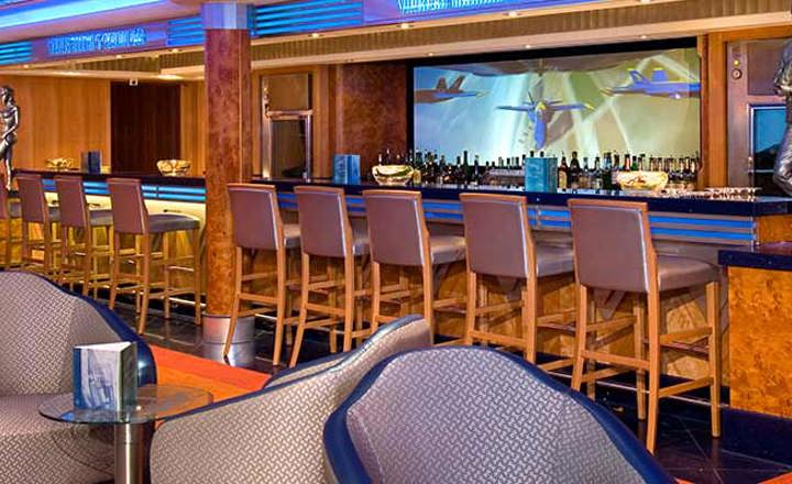 Shakers Martini & Cocktail Bar