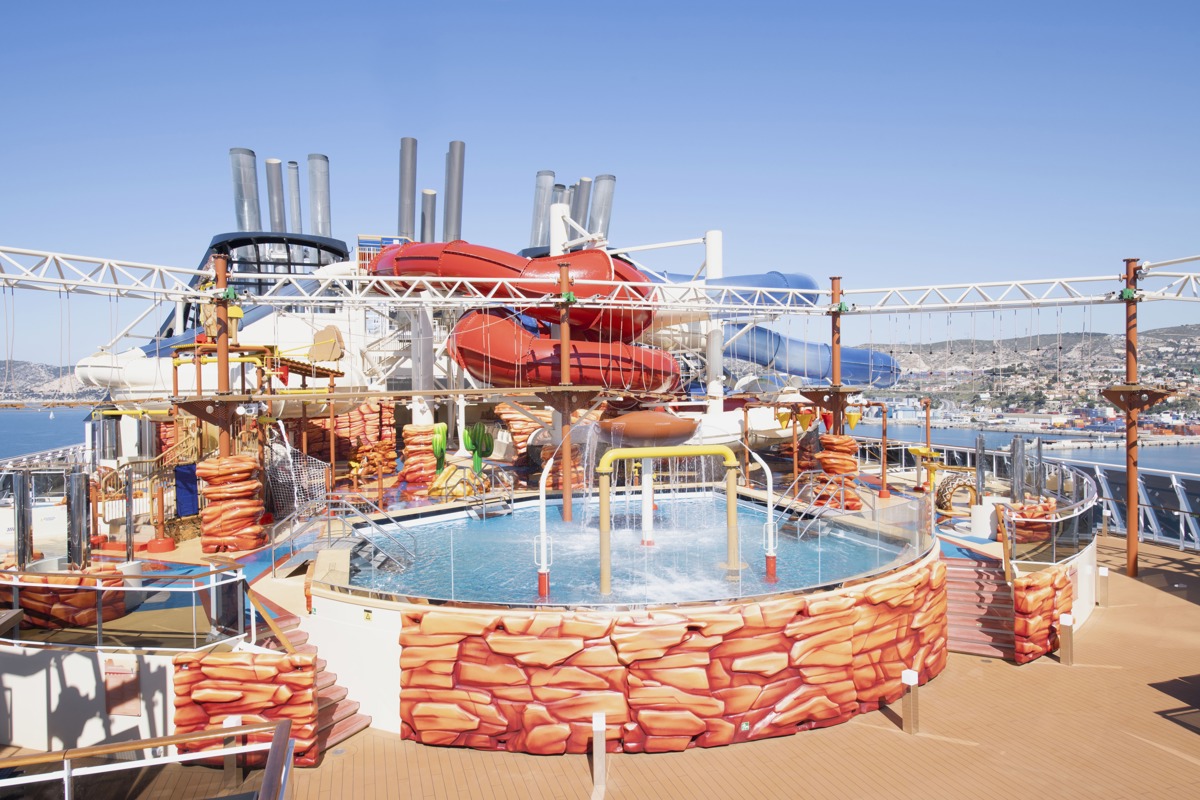 MSC Cruises MSC Belissima Arizona Aquapark 0.jpg