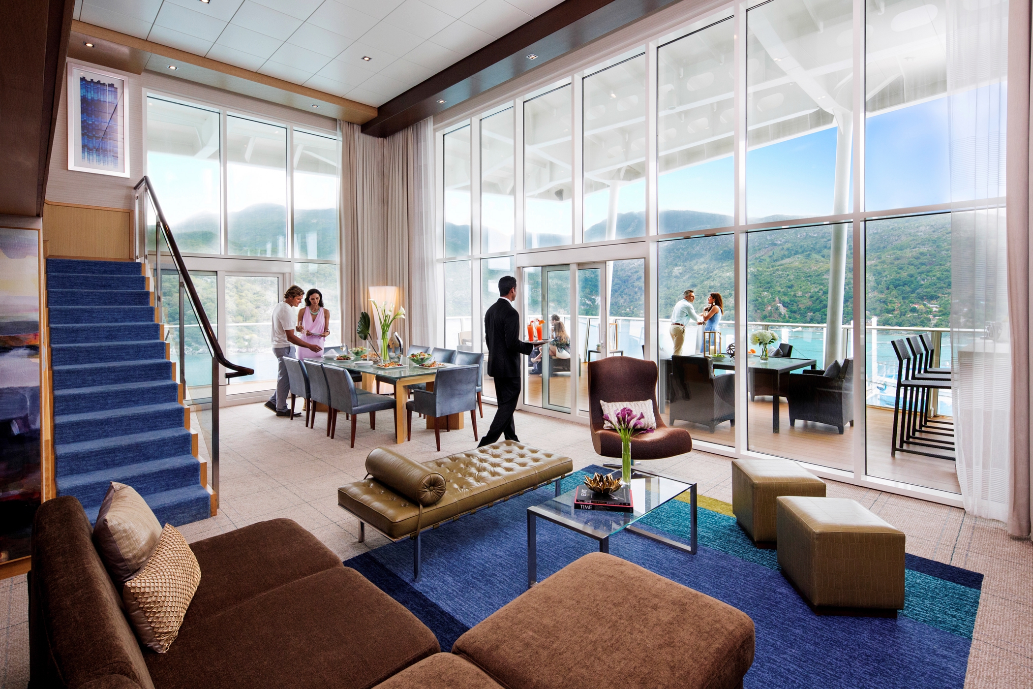 Crown Loft Suite