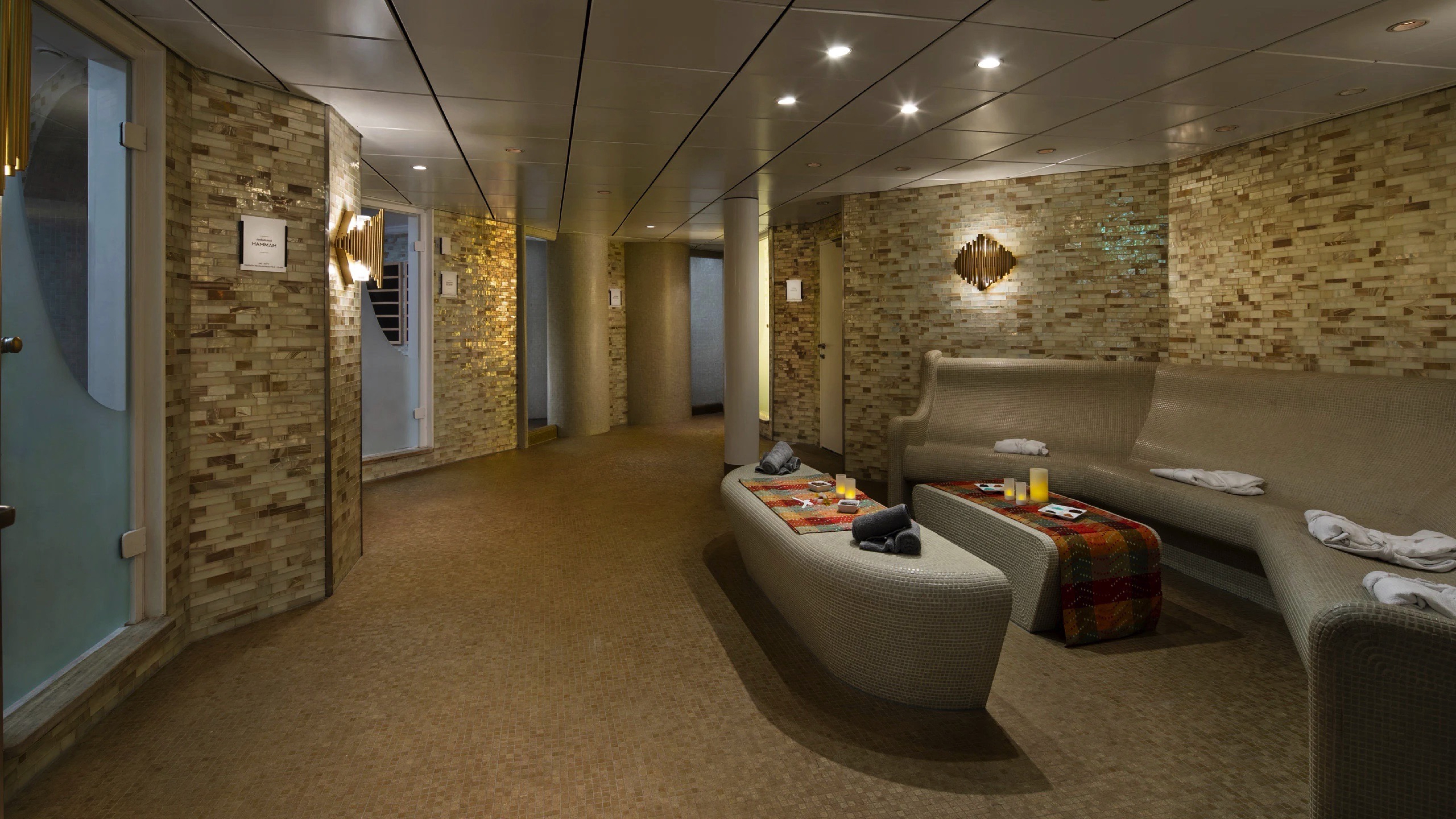 Aqua Sky Suite