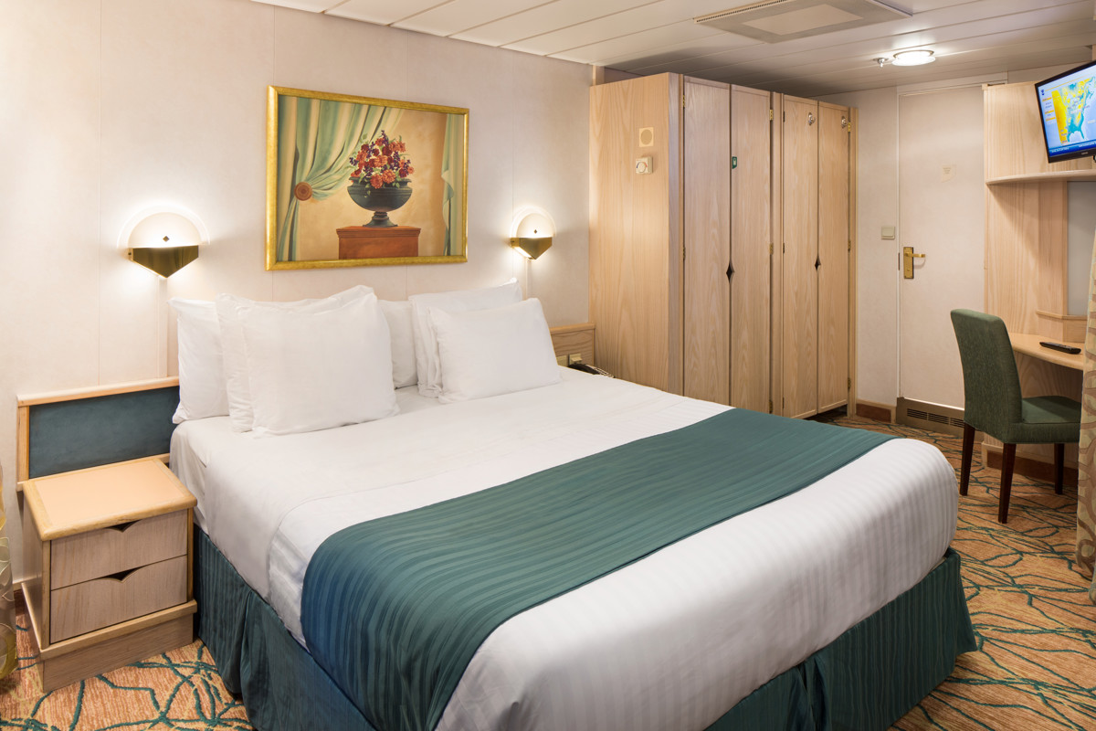 RCI Rhapsody of the Seas Grand Suite 2 Bedroom 0.jpg