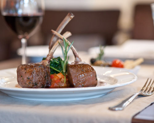 Royal Caribbean International Jewel of the Seas Accommodation Interior Giovannis Table.jpg