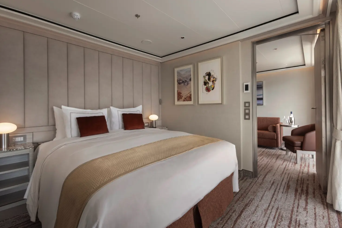 Signature Suite