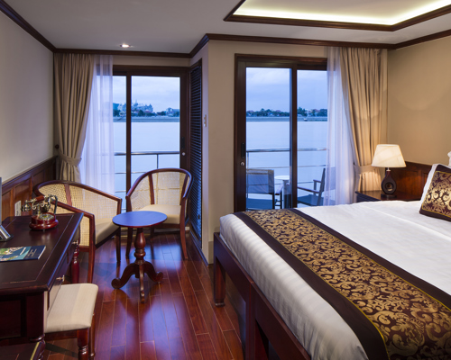 AmaDara_StandardStateroom.jpg