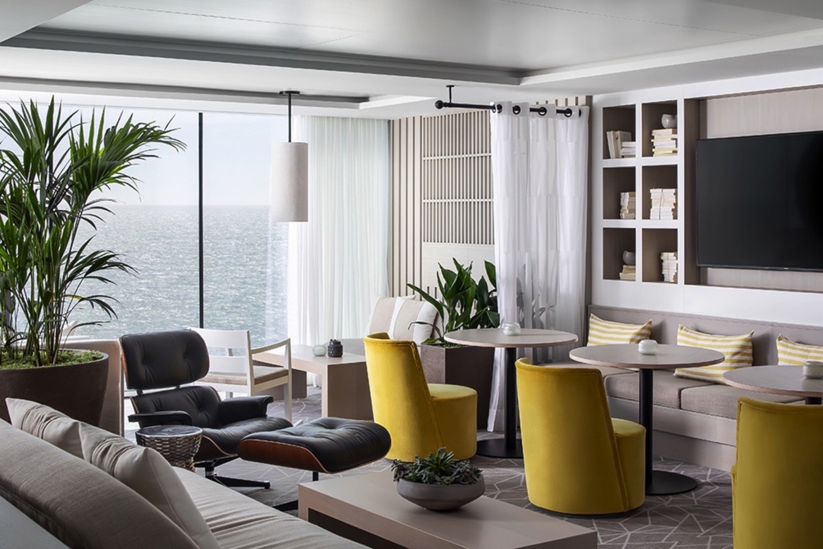 Celebrity Cruises The Retreat Lounge 3.jpg