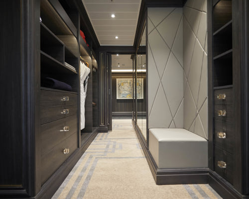 RSSC - Seven Seas Splendor - Accommodation - Regent Suite Closet.jpg