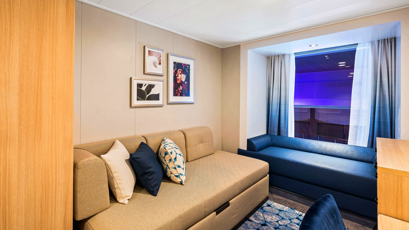 RCI Wonder of the Seas Promenade View Interior 2.jpeg