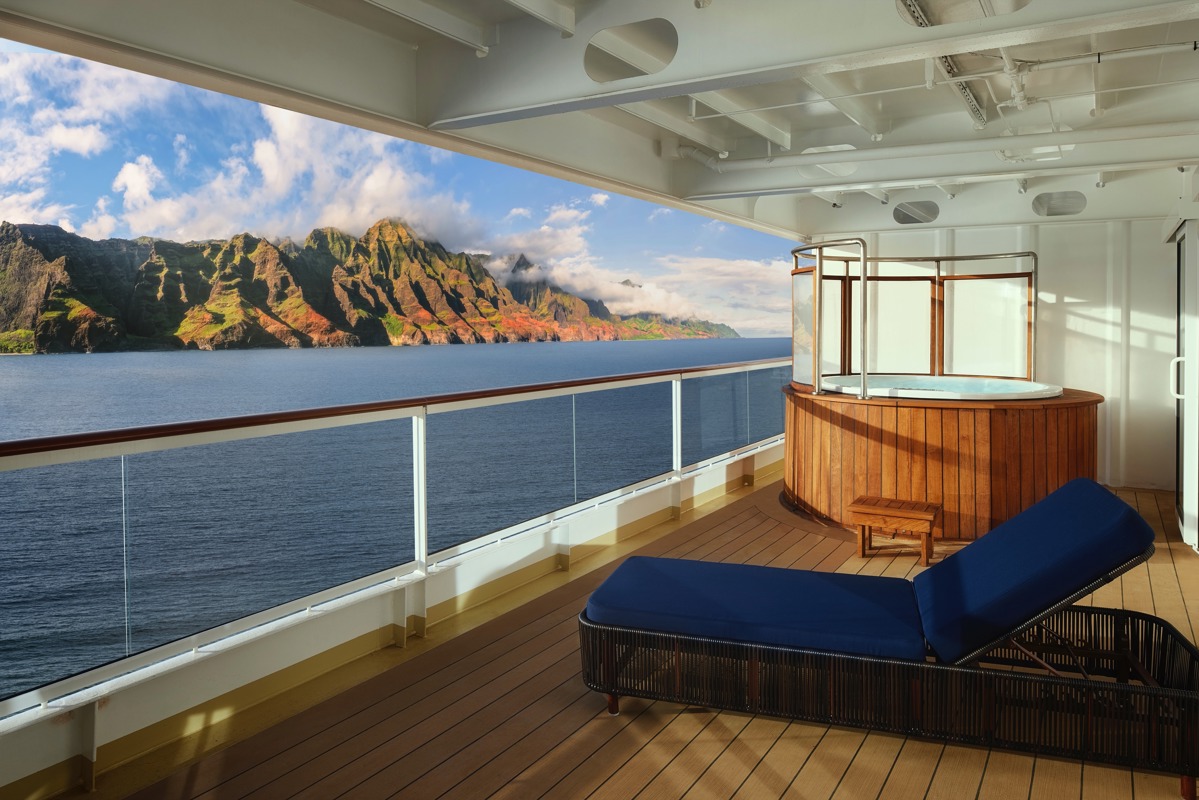 NCL Pride of America Deluxe Owner's Suite with Large Balcony 4.jpeg