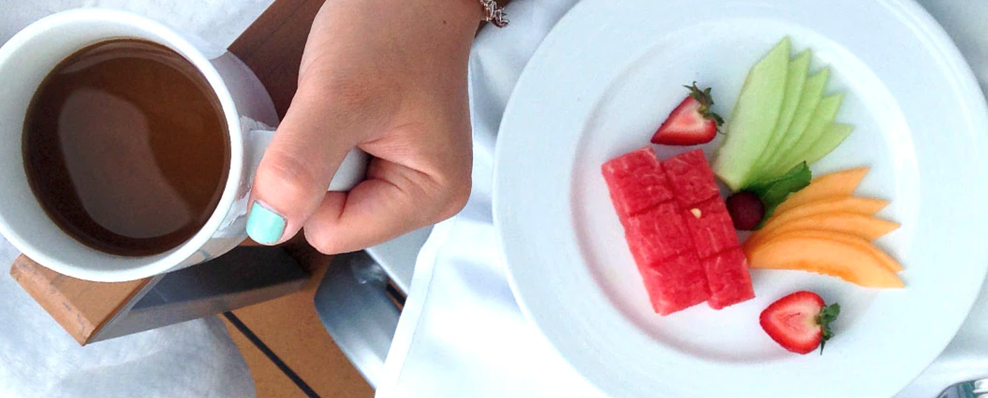 Carnival Cruise Line 24-Hour Room Service.png