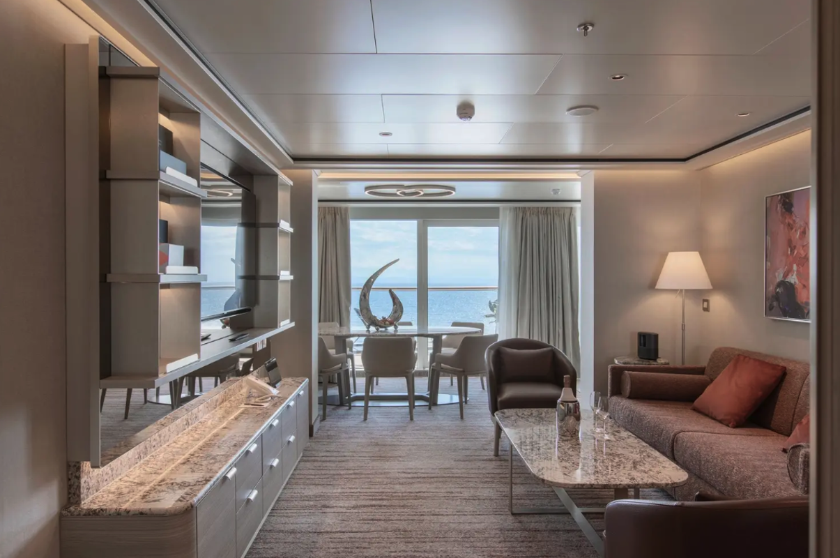 Silversea, Silver Nova Owners Suite 2.png