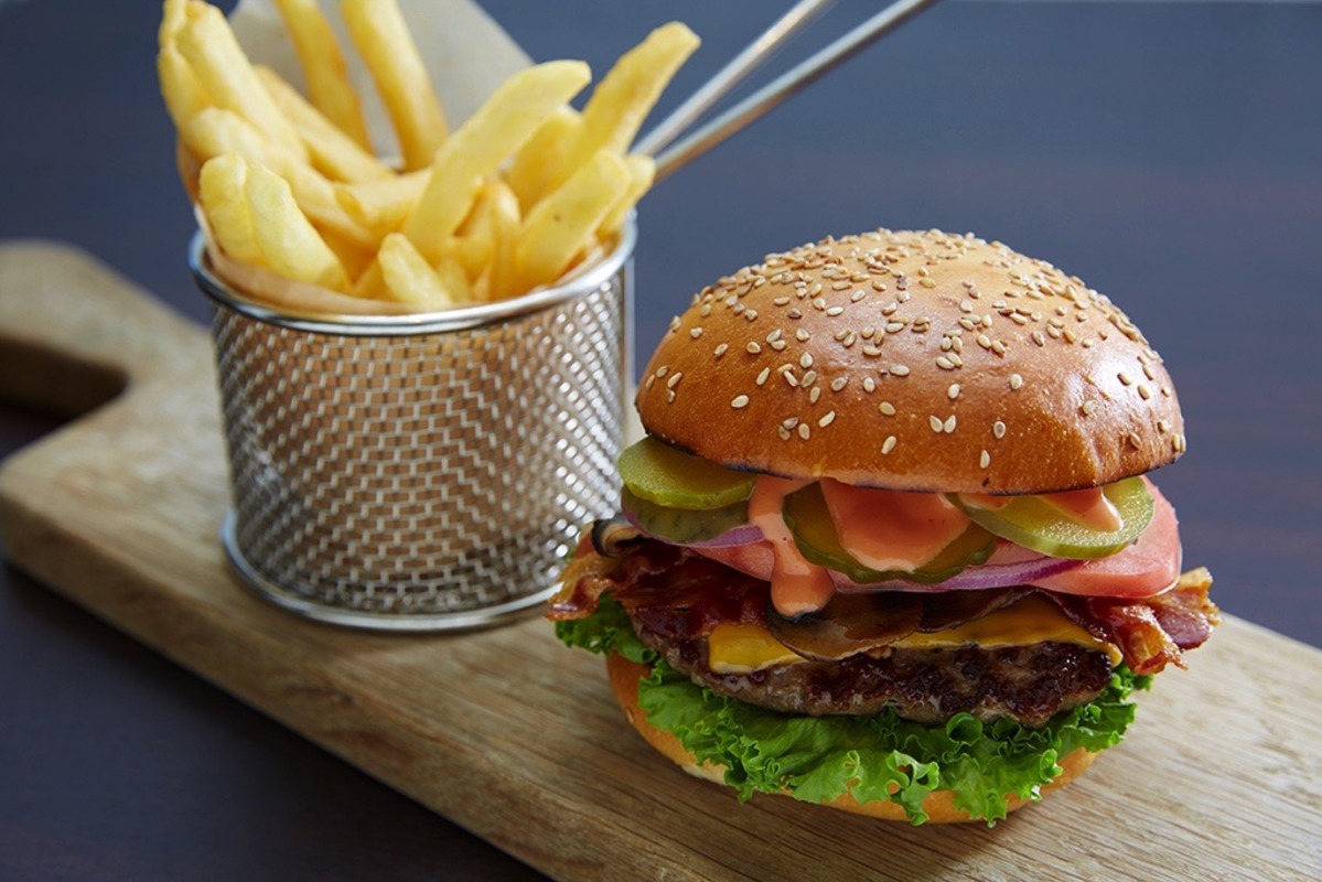 Celebrity Cruises Mast Grill.jpg